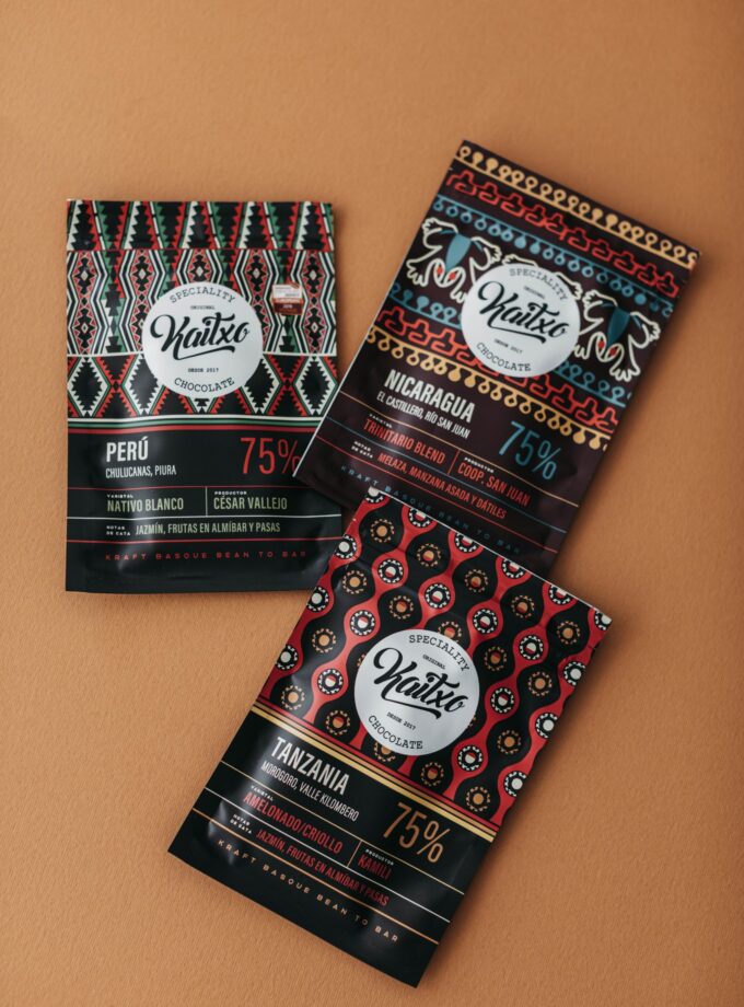 Pack regalo #2: queso + cerveza + crackers + chocolate + pastrami