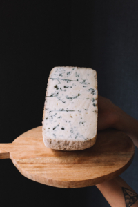 Queso de cabra de Iparralde_ Bleu des Basques de Cabra